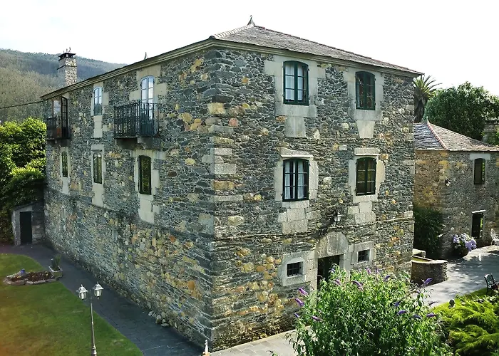 Pazo Da Trave Otel